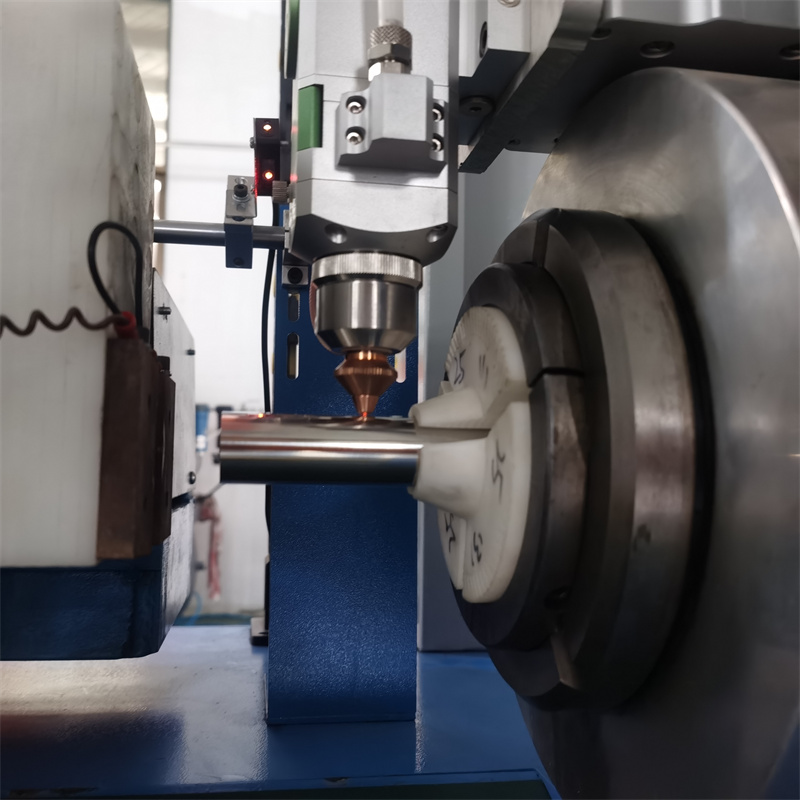 Машина для лазерного різання листового металу 1530 Cnc