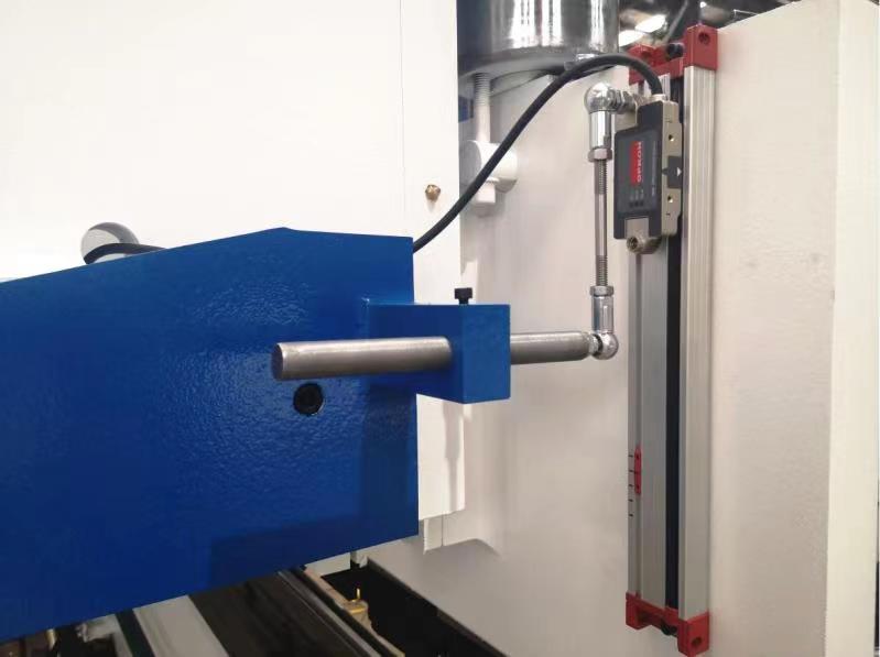 160t-4000 4-axis Cnc Hydraulic Bending Machine Press Brake 160t-4000 4-осьовий гідравлічний прес-гальмо з ЧПУ