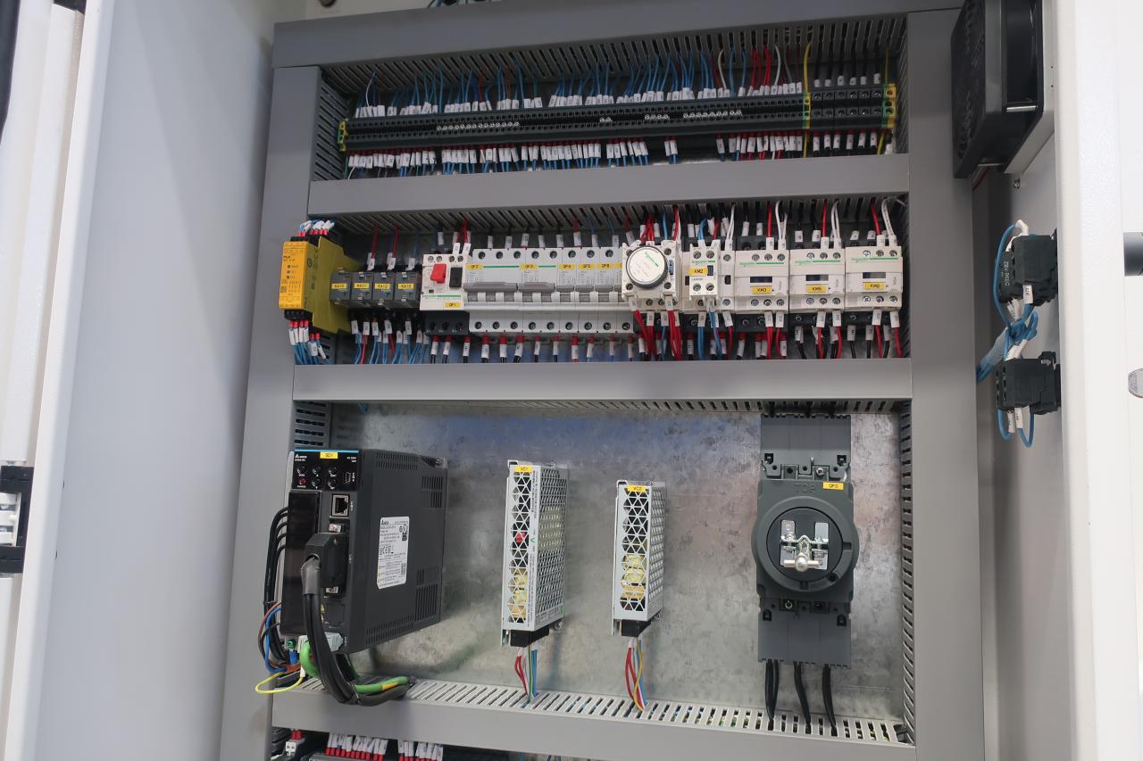 16 мм гідравлічна гільйотина для різання листового металу 6 метрів