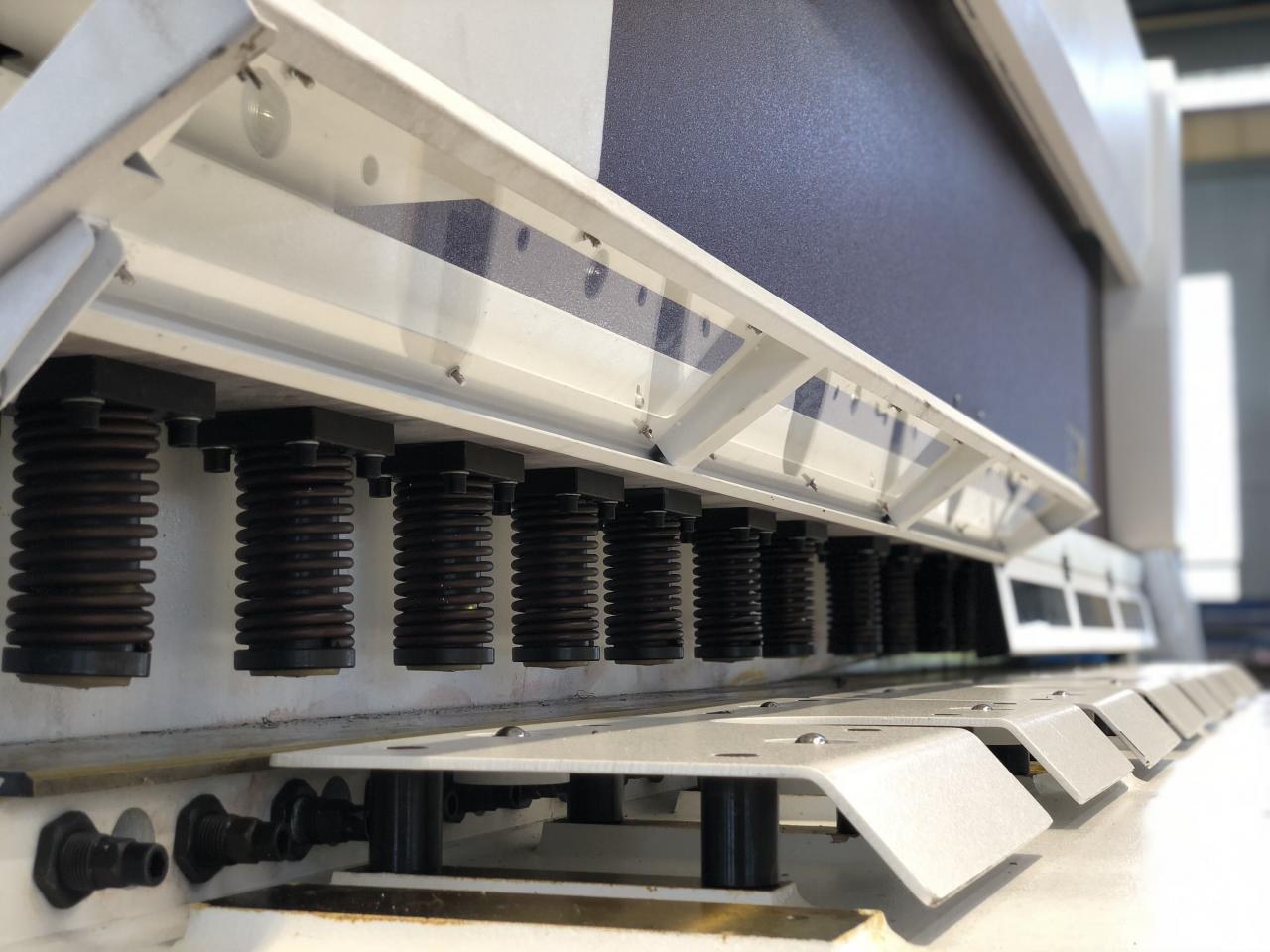 16mm Hydraulic Guillotine Shearing Machine For Sheet Metal Cutting 6 Meters 16 мм гідравлічна гільйотина для різання листового металу 6 метрів