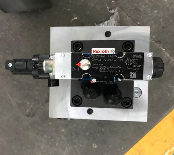 4 Axis Cnc Tandem Press Brake With Delem Da58t 2d Graphical Controller 4-осьовий тандемний прес-гальмо з ЧПУ з графічним контролером Delem Da58t 2d