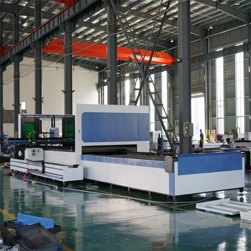 500 Вт 1500 Вт 4 кВт волоконно-лазерна машина для різання листового металу лазерний різак 2000 Вт 3 кВт