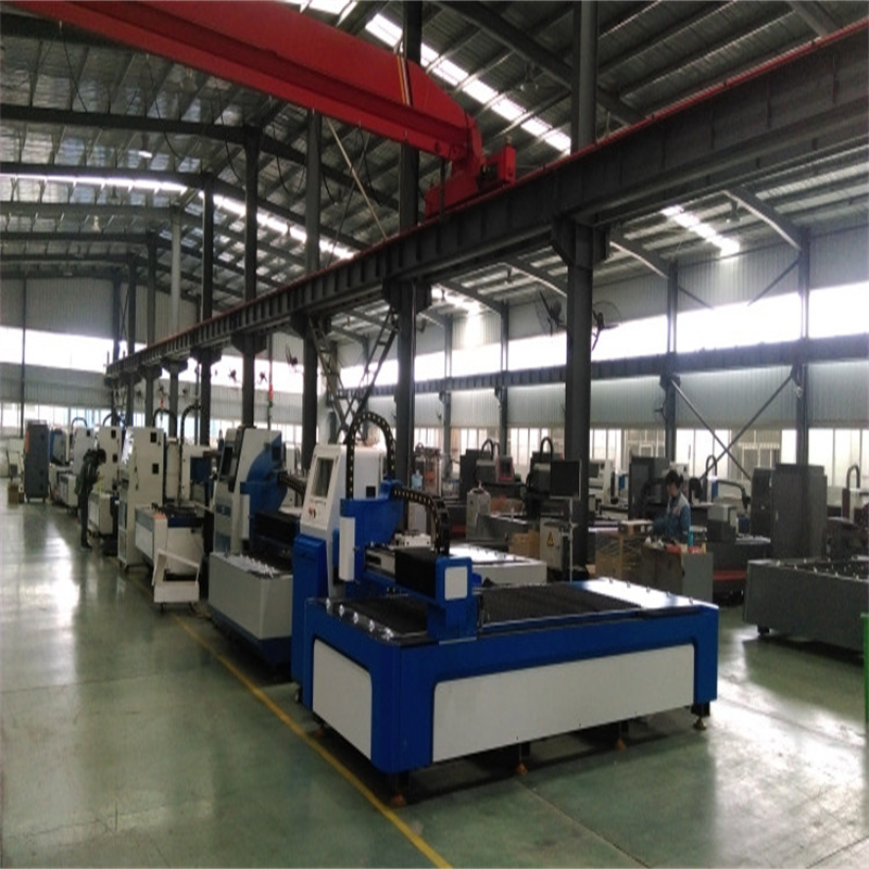 Продам верстат для лазерного різання листового металу потужністю 500 Вт за дешевою ціною