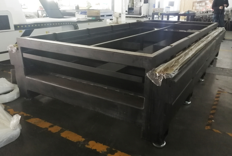8mm 10mm Carbon Steel Laser Cutter 1530 4020 Cnc Fiber Laser Cutting Machine 8 мм 10 мм лазерний різак з вуглецевої сталі 1530 4020 Cnc волоконний лазерний різальний верстат