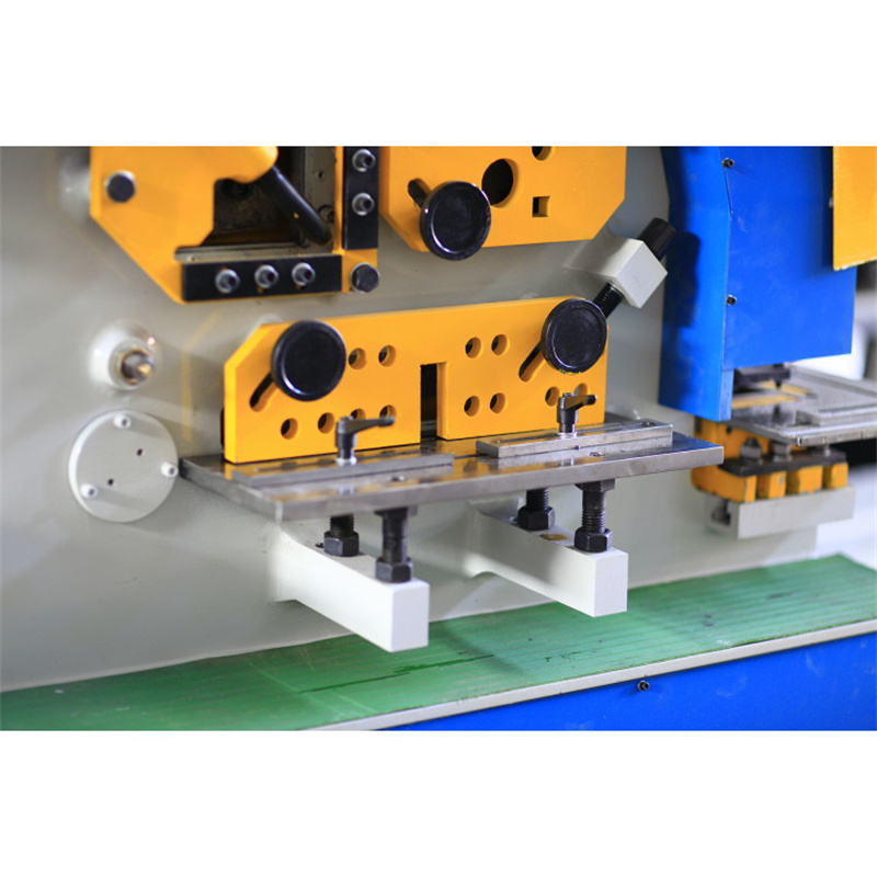 Невеликий Cnc Q35y-16 40-тонний гідравлічний комбінований штампувальний верстат Ironworker