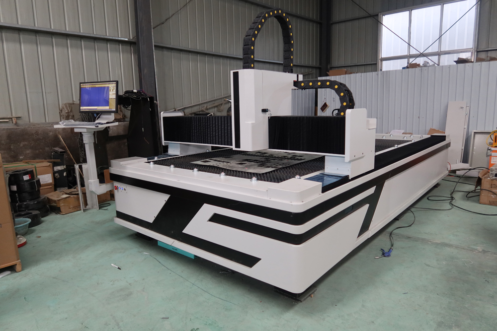 High Precision Fiber Laser Cutting Metal Stainless Steel Carbon 2000w Високоточне волоконне лазерне різання металу з нержавіючої сталі з вуглецю 2000 Вт