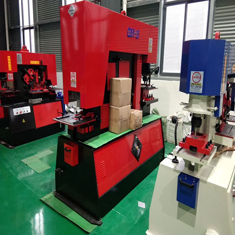 Q35y Series Hydraulic Ironworker Shearing And Punching Machine Серія Q35y гідравлічний верстат для стрижки та штампування