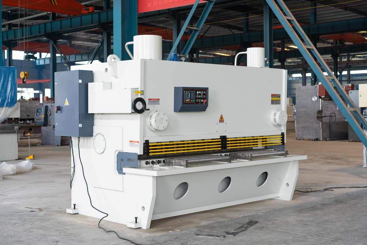 Qc11y 8x3200 Sheet Metal Shearing Machine Steel Plate Hydraulic Shearing Machine Qc11y 8x3200 Машина для різання листового металу Гідравлічна машина для різання сталевих пластин