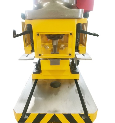 Steel Plate Angle Cutting Punching Notching Machine Hydraulic Ironworker For Sale Сталева пластина кут різання штампування вирізання машина гідравлічний Ironworker для продажу