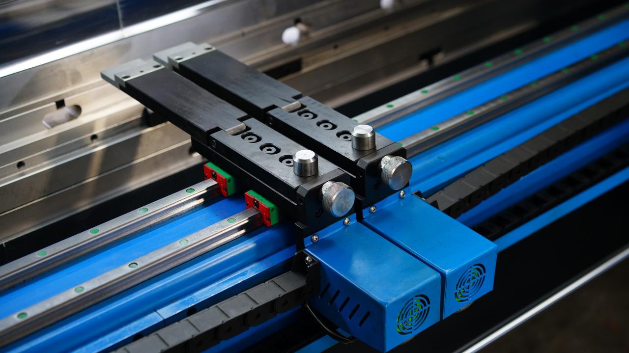 Wc67k-400T Cnc Plc Ручний листозгинальний верстат Гідравлічний Nc прес-гальмівний верстат